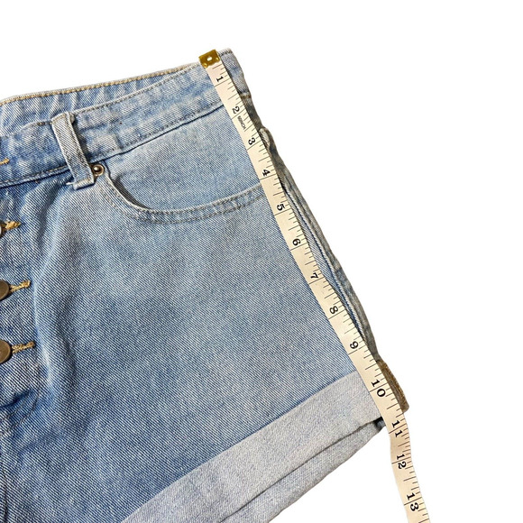 Forever 21 Size 29 Distressed High Rise Button Fly Cuffed Hem Denim Jean Shorts - Picture 15 of 16